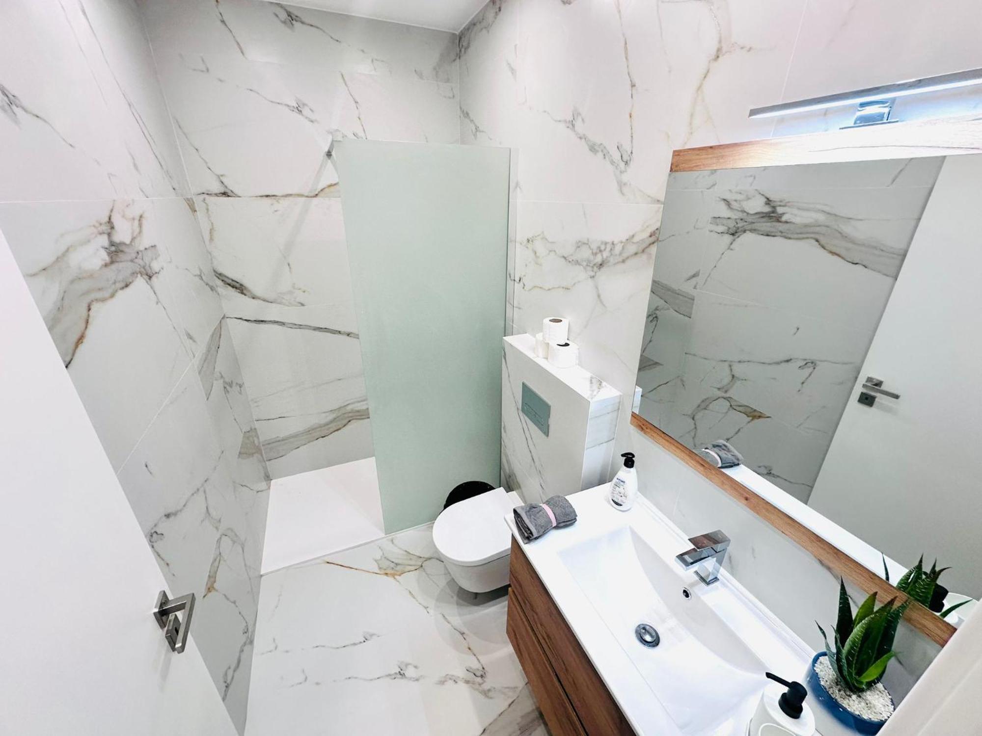 Apartment The Antonio Pedro House - No 2d - Stunning Three-bedroom *