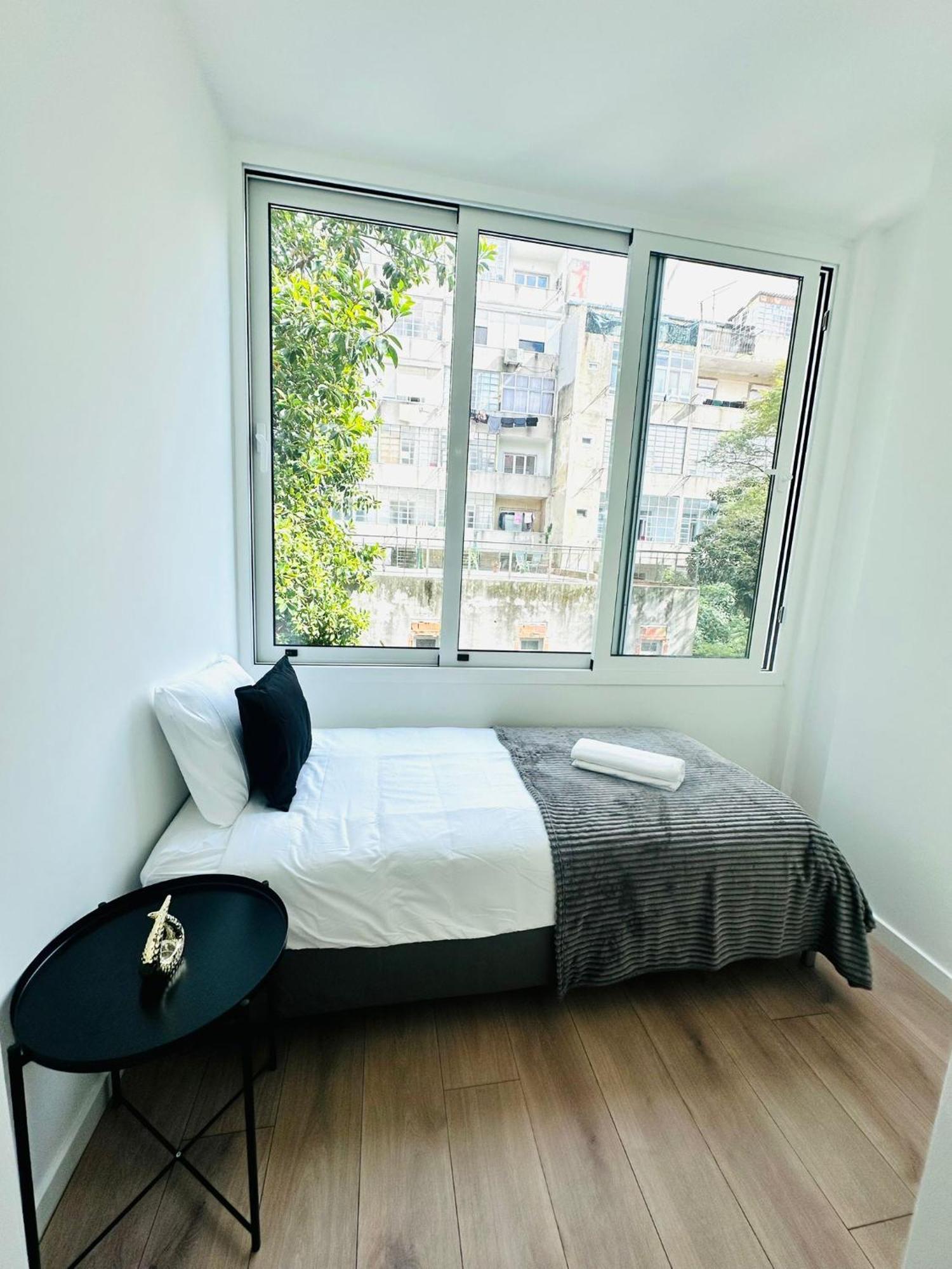 Apartment The Antonio Pedro House - No 2d - Stunning Three-bedroom Lissabon