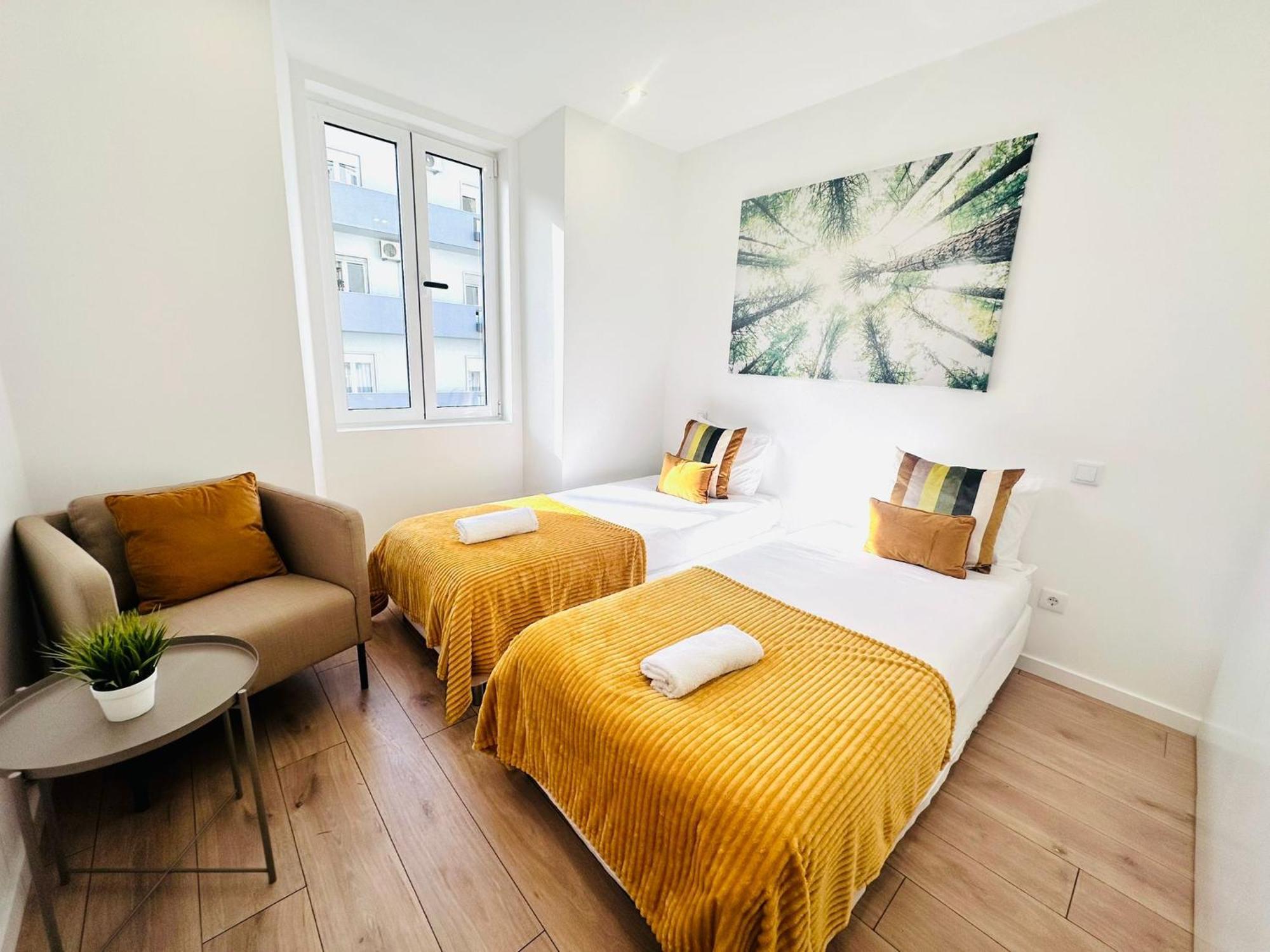 The Antonio Pedro House - No 2d - Stunning Three-bedroom Lissabon